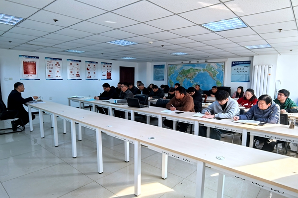 召开援科项目筹备会_副本.jpg