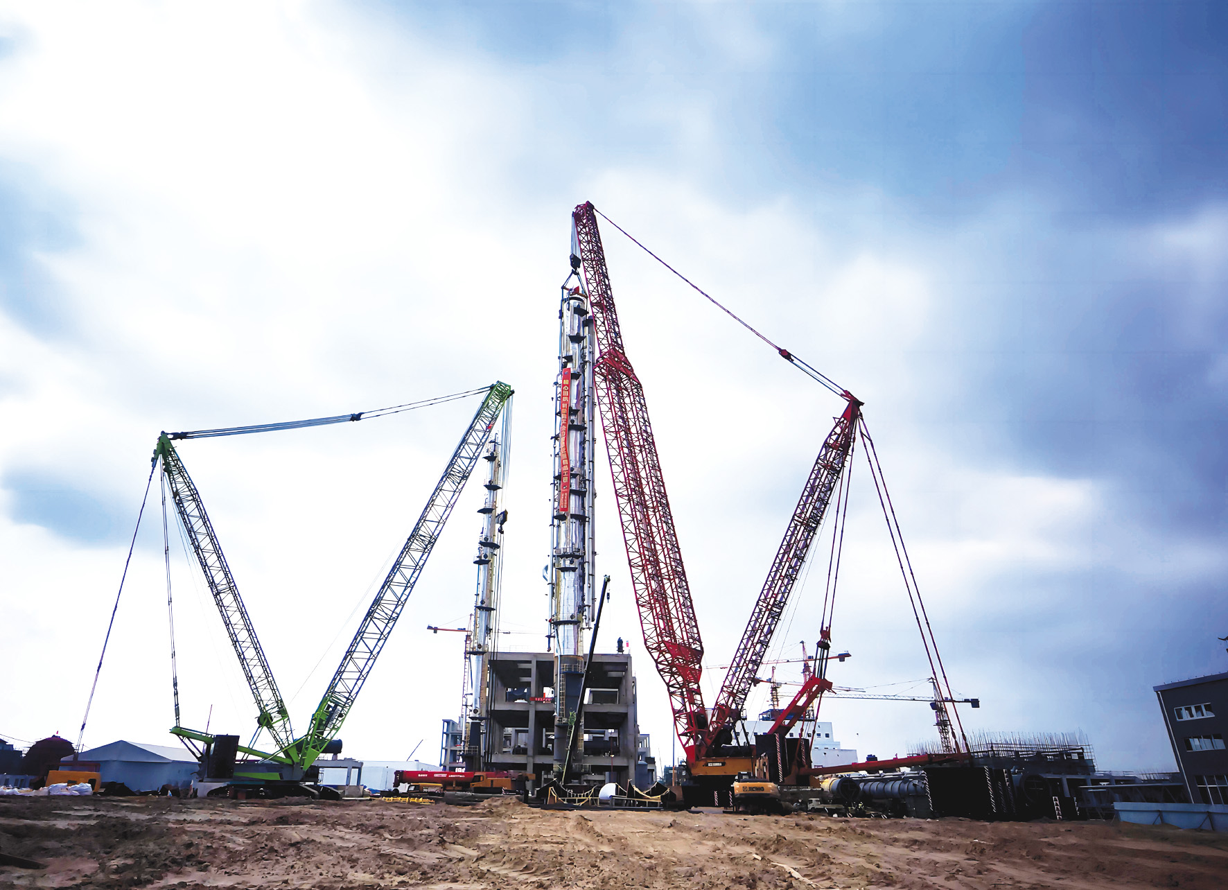 Hoisting Technology for Large Equipment